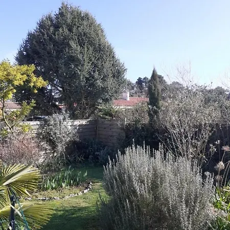 Les Palmiers Bed & Breakfast Saint-Jean-de-Monts